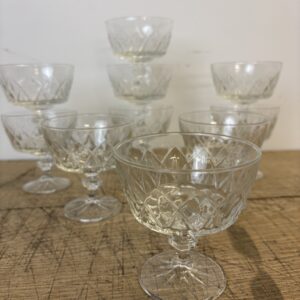 Lot de 10 coupes à champagne anciennes