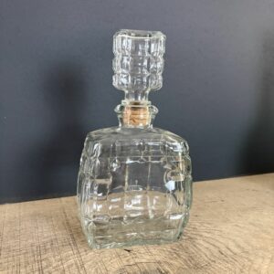 Carafe verre avec bouchon